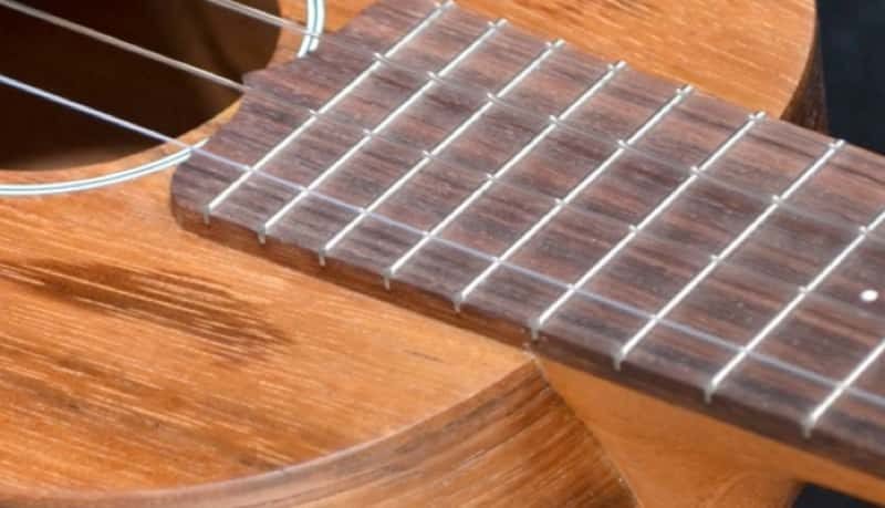 Martin C1K review - fretboard and heel closeup